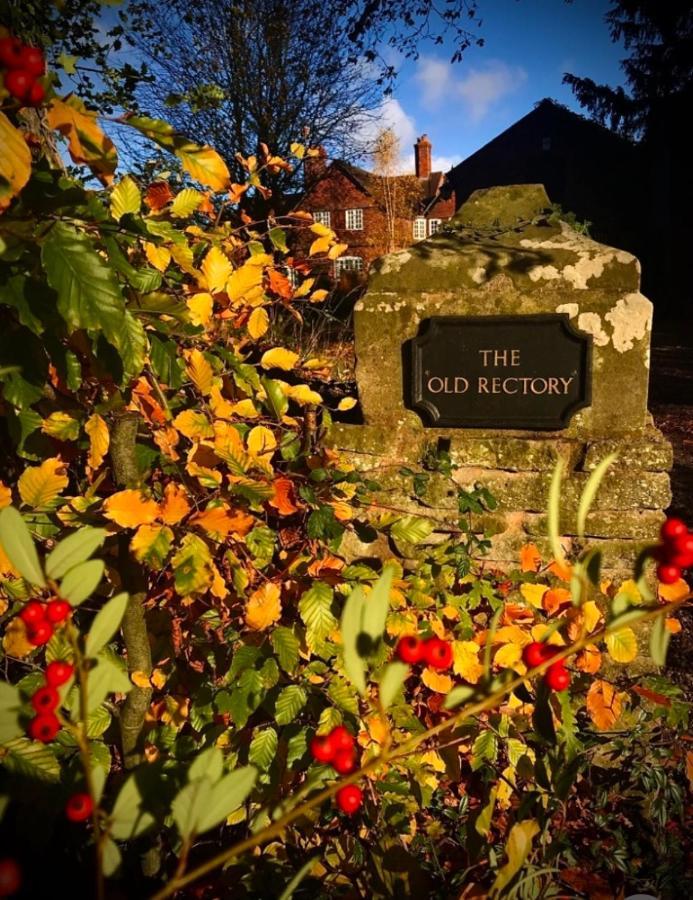 The Old Rectory - Valley View Room In Private Home Stockton-on-Teme Exterior foto